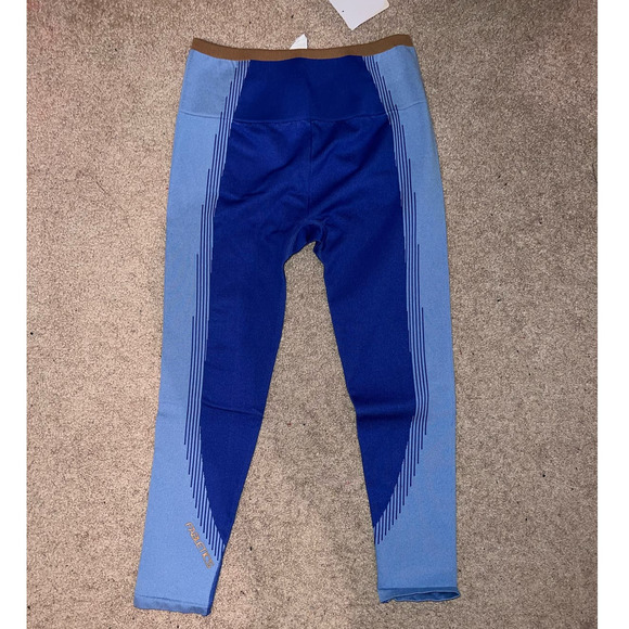 New Fabletics Unstoppable 2 piece seamless fusion outfit blue size M - Picture 3 of 11